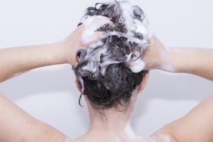 Подготовительные работы при мытье волос Какие бывают виды мытья головы